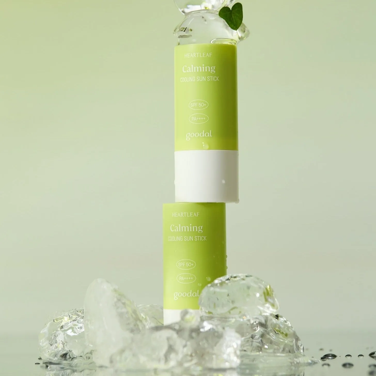 Houttuynia Cordata Calming Cooling Sun Stick SPF 50  PA    